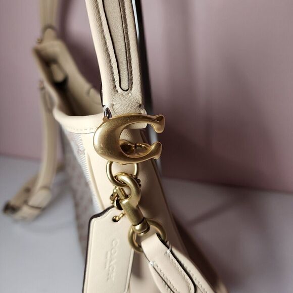 NWT COACH C6659 Soft Tabby Hobo Signature Jacquard Stone Ivory - Picture 4 of 7